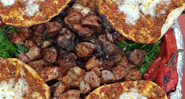 Öz Diyarbakır Ocakbaşı food