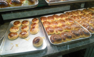 Karadeniz Unlu Mamülleri food