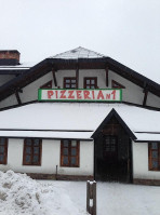 Pizzeria No. 1 outside