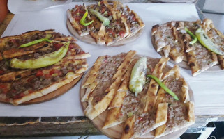 Köşem Pide Köfte Salonu food