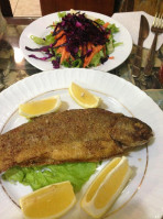 Hacivat Köftecisi food