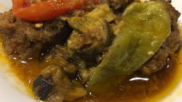 Hacivat Köftecisi food