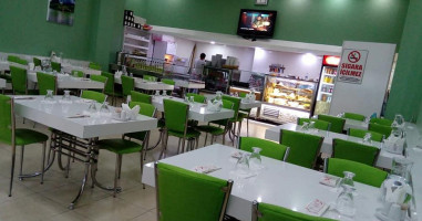 Kale Restoran Pide Salonu inside