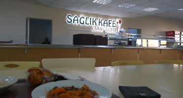 Sağlık Kafe inside