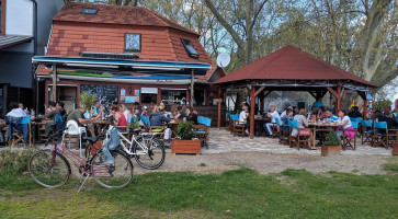 Party Csóka Étterem és Kávézó