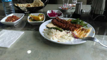 Beyaz Saray Et Lokantası food