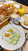 Complex Zastava food