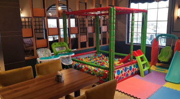 Efdal Park Restorant inside