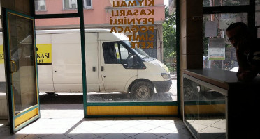 Zafer Ekmek Fabrikası Unlu Mamulleri outside