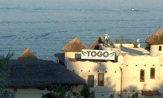 To-go outside