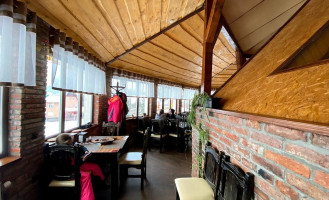 Kolyba Zakarpat·sʹka Kukhnya inside