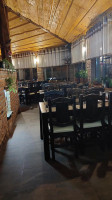 Kolyba Zakarpat·sʹka Kukhnya inside