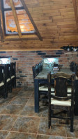 Kolyba Zakarpat·sʹka Kukhnya inside
