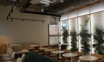 Kredens Cafe inside