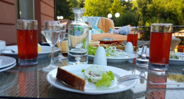 Grand Pylypetsʹ drink