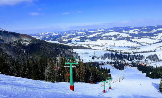 Grand Pylypetsʹ outside