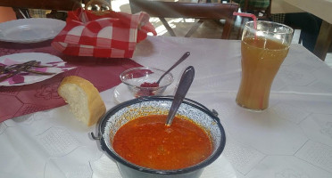 Akácos Marika Étterem food