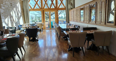 Kafe Klub Malyna inside