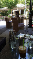 Ρόδο Cafe outside