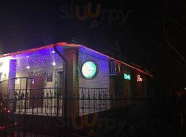Cafe Lana outside