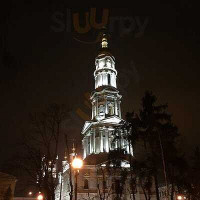 Antivaro Mezedopolio outside