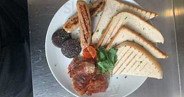 Taverna Axiotissa food