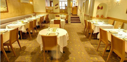 Taverna Amelia inside