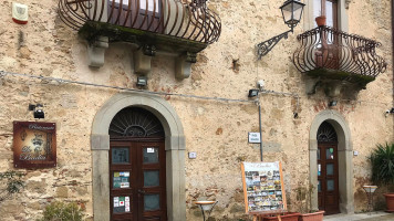 Filika Findik Evi outside