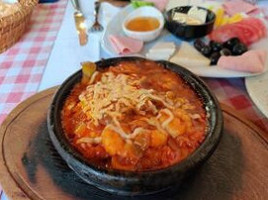 Three Partners Cafe food
