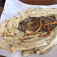 Karsiyaka Meze Evi food