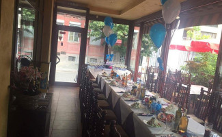 Pizza Originale inside