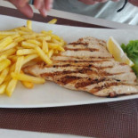 Alemagou Green Life Beach food