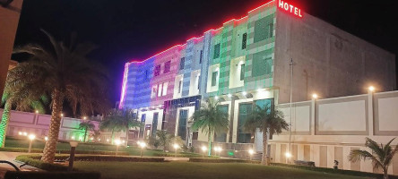 Restorant Qerrza Zabit Zekthi outside