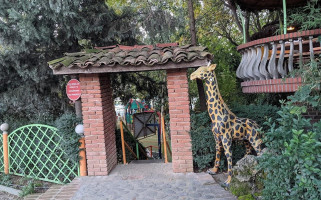 Natyra E Qetë outside