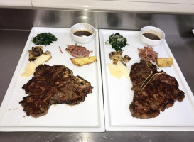 Restorant La Piazza food