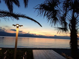 Prive Mediterranean Food&drinks