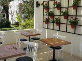 Pizzeria C'e Pizza Restorani