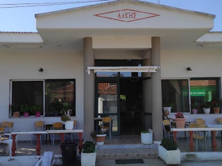 Καφέ Ουζερί Βαγγέλης