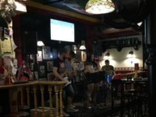 Harat 's Pub в Благовещенске Хэрат 'с паб