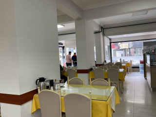 Yaman Restoran