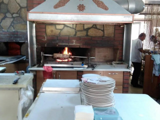 Altin Kebap CaĞ Kebab Corbacİm
